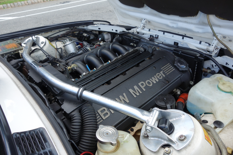 Illustration for article titled Your E30 BMW M3 Deserves A Killer Engine Swap